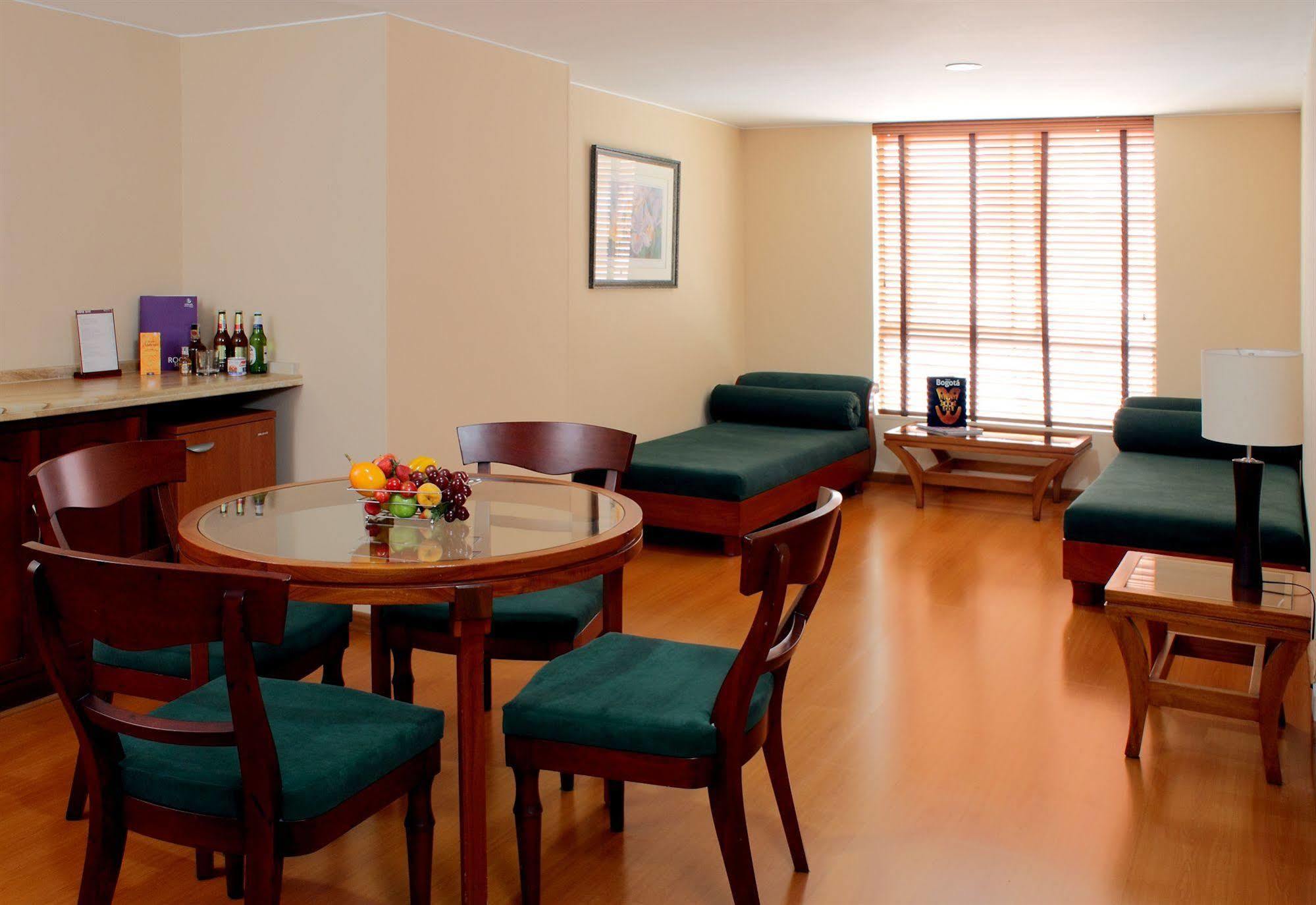Hotel Estelar Suites Jones Μπογκοτά Δωμάτιο φωτογραφία
